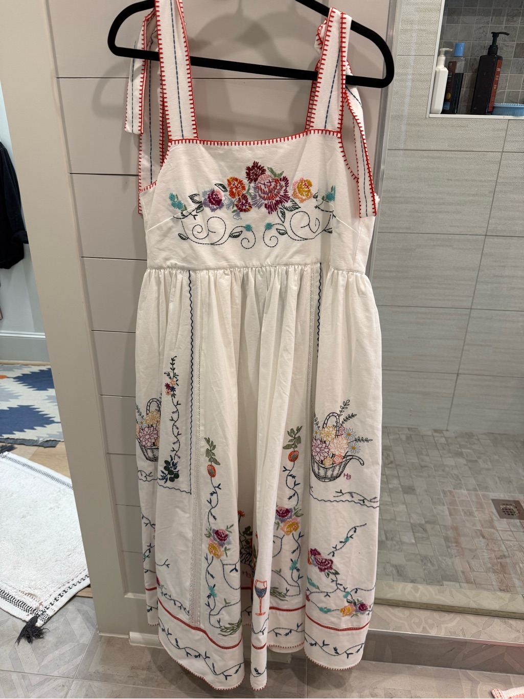 Nwt Hunter Bell White Embroidered Floral Sundress With Red Trim